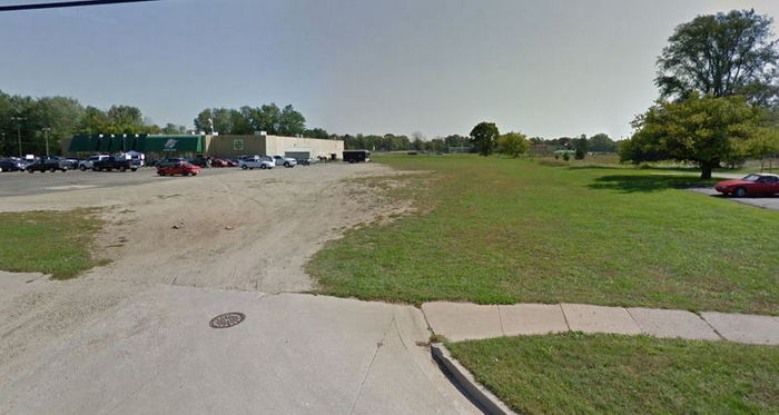 Bushs Motel - 2018 Empty Lot